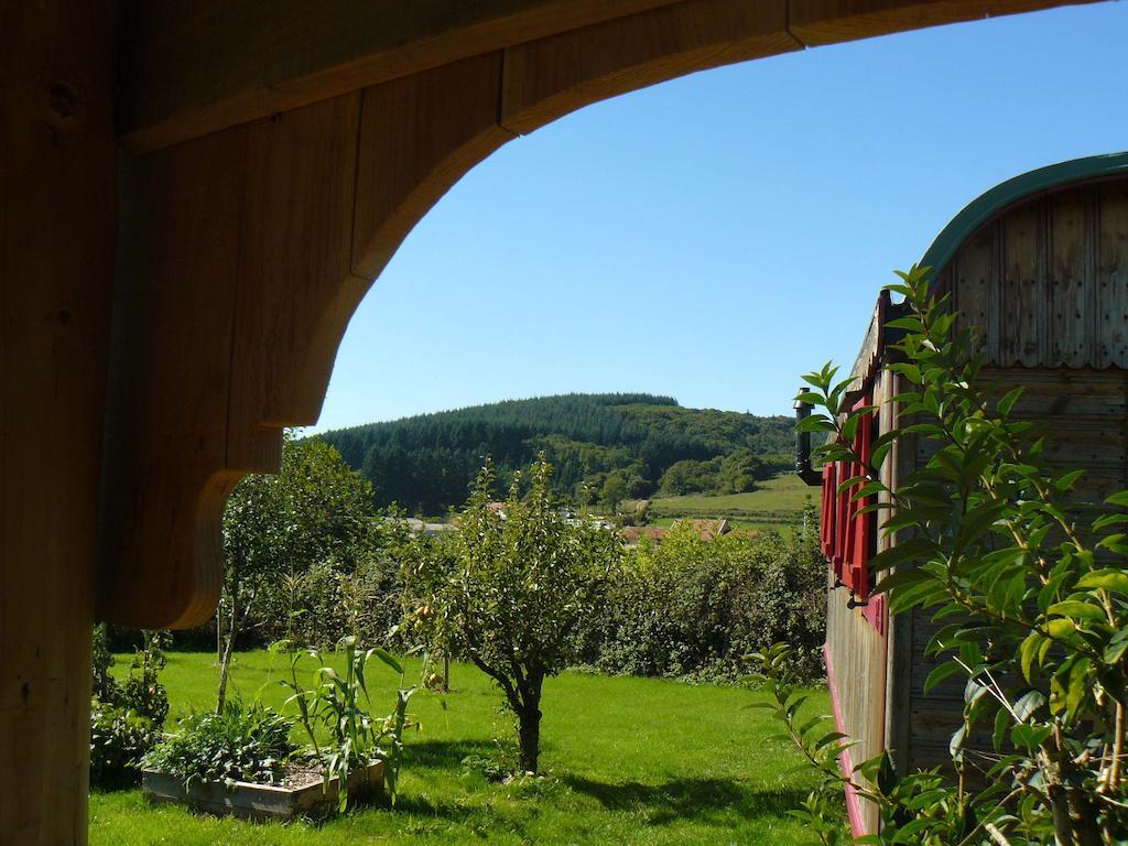 Dompierre-les-Ormes La Roulotte De La Fayヴィラ 部屋 写真